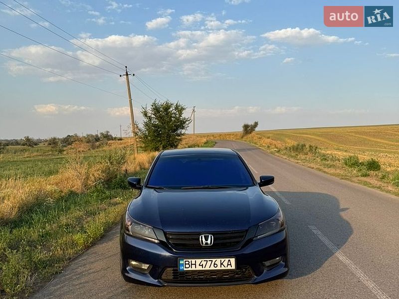 Фото Honda Accord з оголошення AUTO.RIA