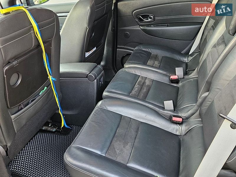 Фото Renault Scenic з оголошення AUTO.RIA