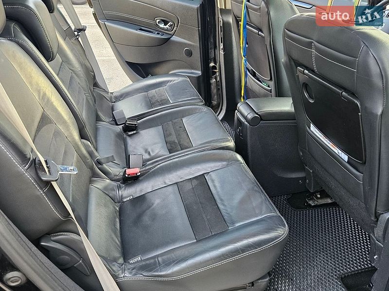Фото Renault Scenic з оголошення AUTO.RIA