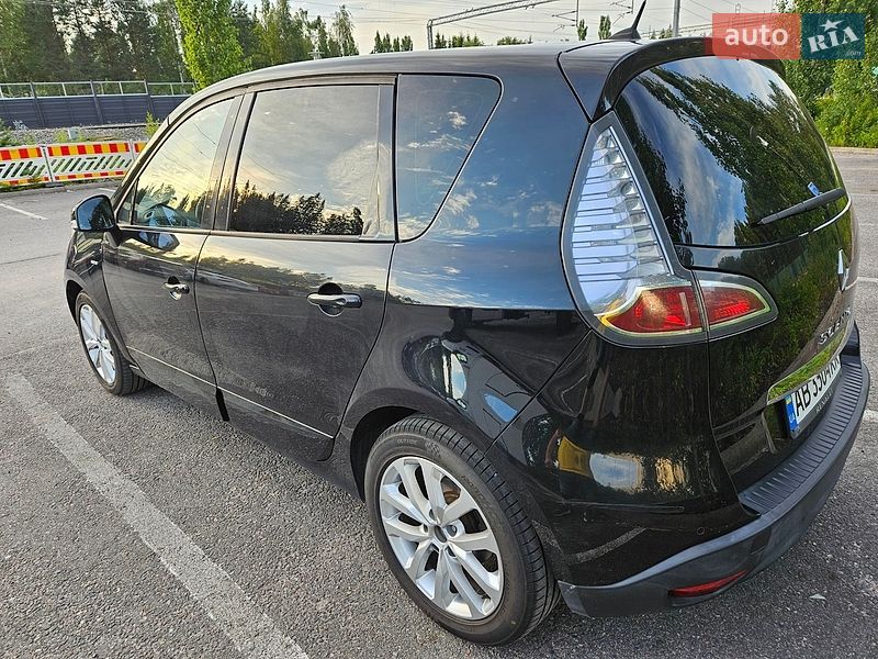 Фото Renault Scenic з оголошення AUTO.RIA