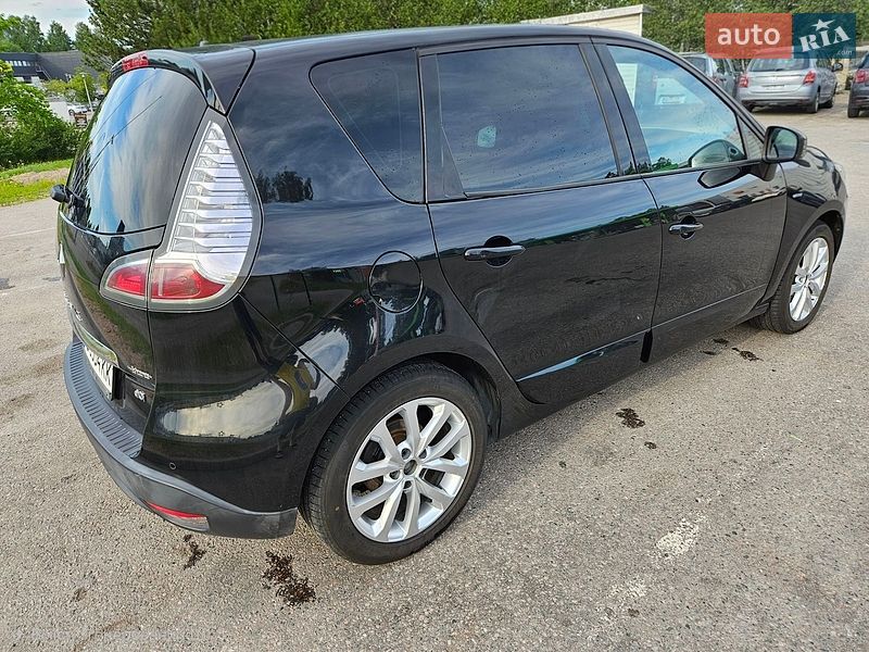 Фото Renault Scenic з оголошення AUTO.RIA