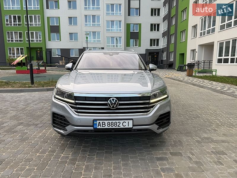 Фото Volkswagen Touareg з оголошення AUTO.RIA