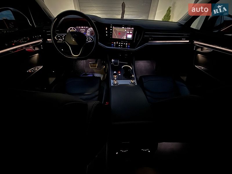 Фото Volkswagen Touareg з оголошення AUTO.RIA