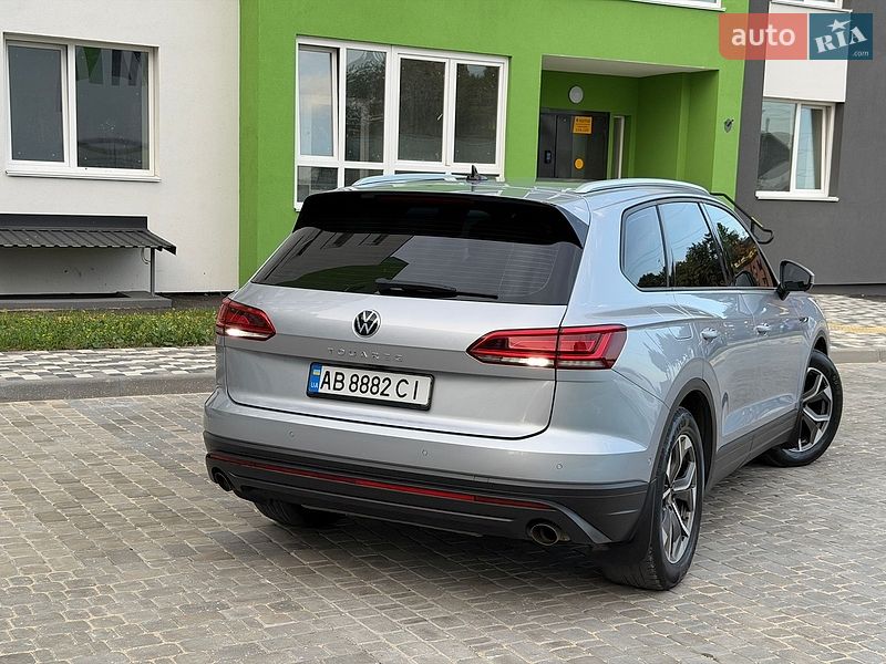 Фото Volkswagen Touareg з оголошення AUTO.RIA