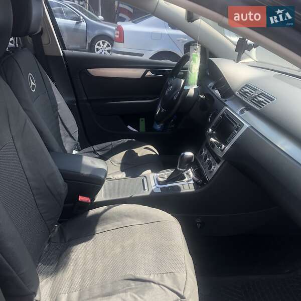 Фото Volkswagen Passat з оголошення AUTO.RIA