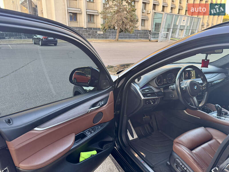 Фото BMW X6 з оголошення AUTO.RIA