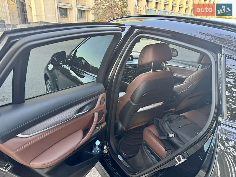 Фото BMW X6 з оголошення AUTO.RIA