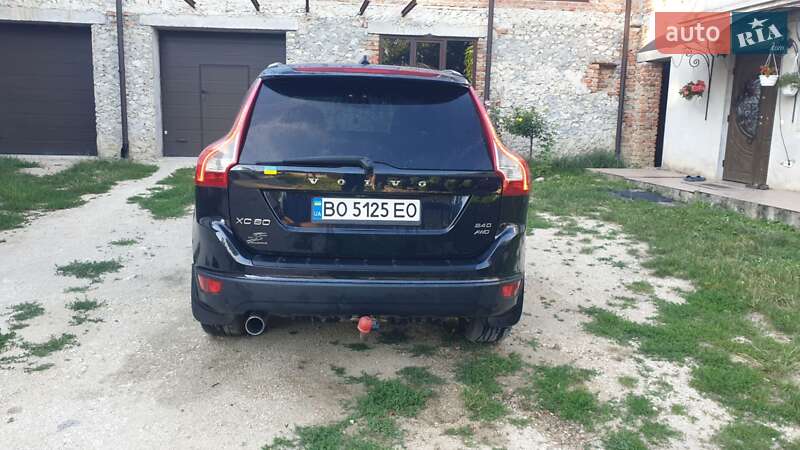 Фото Volvo XC60 з оголошення AUTO.RIA