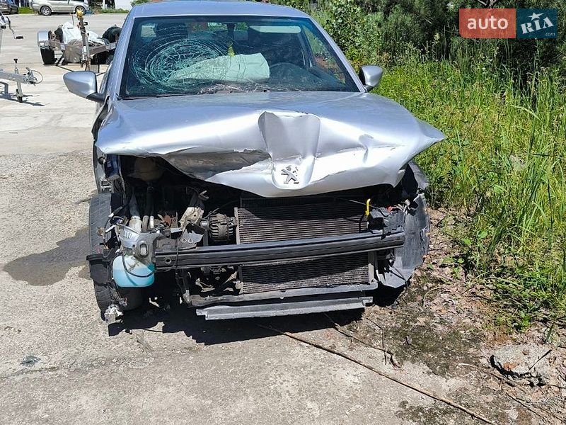 Фото Peugeot 301 з оголошення AUTO.RIA