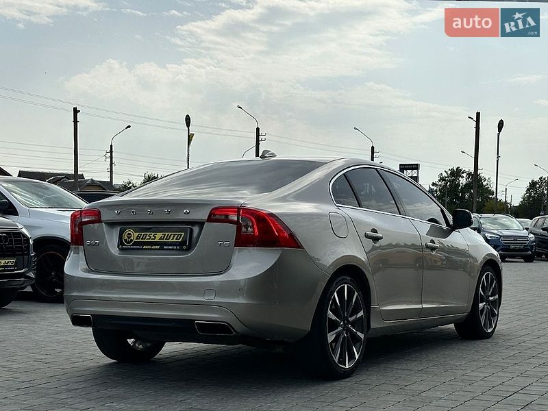 Фото Volvo S60 з оголошення AUTO.RIA
