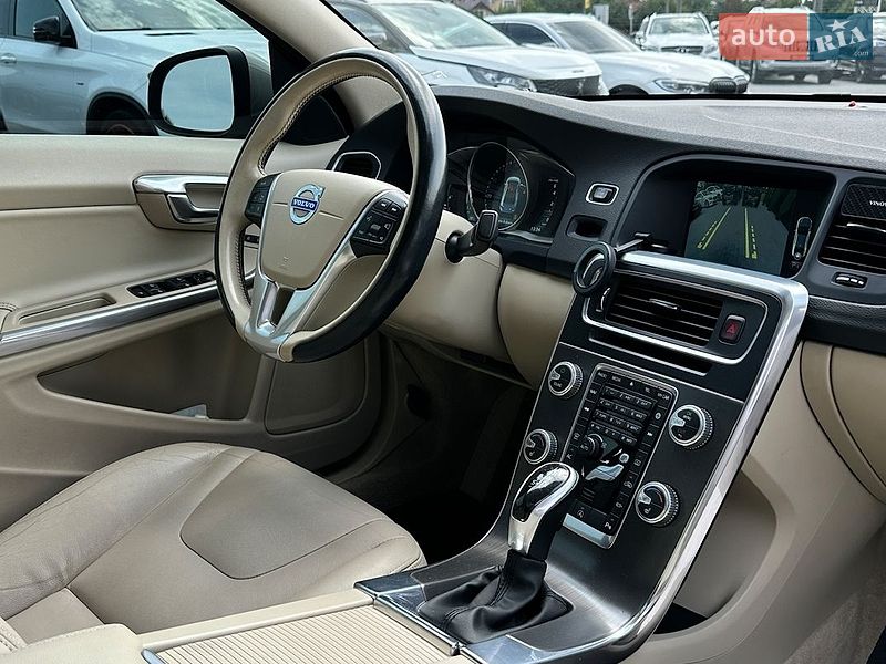 Фото Volvo S60 з оголошення AUTO.RIA