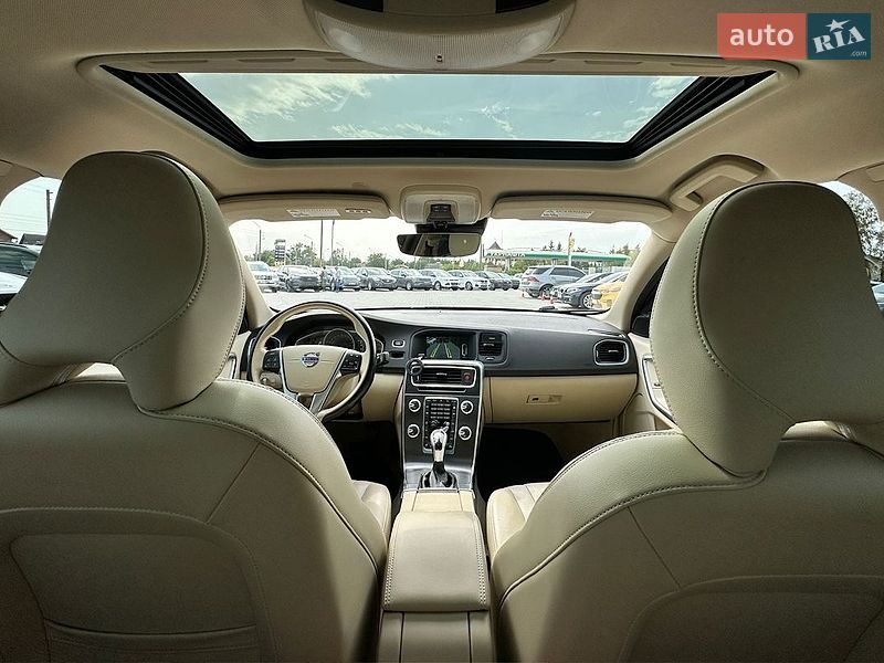Фото Volvo S60 з оголошення AUTO.RIA