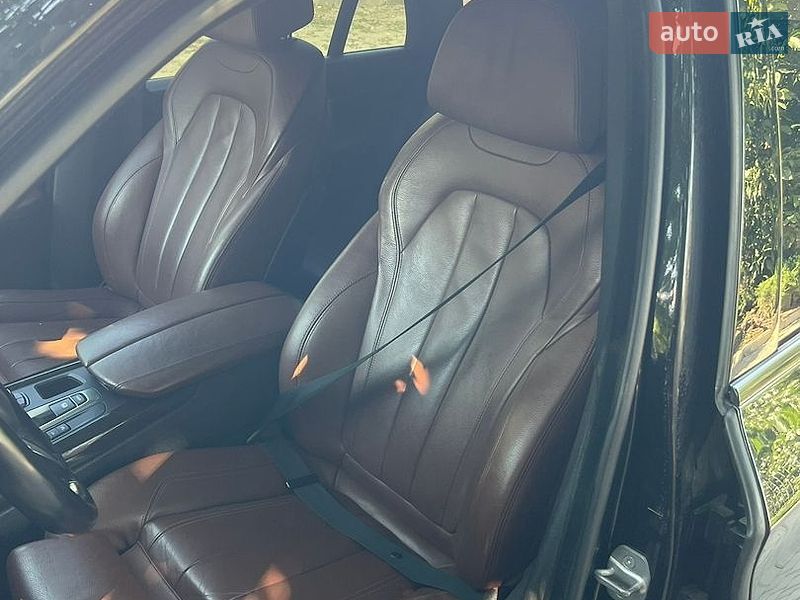 Фото BMW X5 з оголошення AUTO.RIA