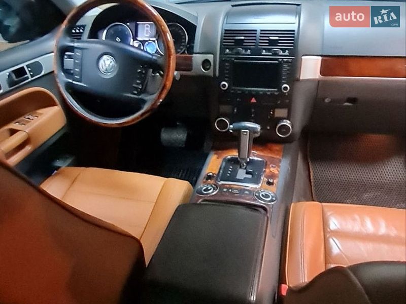 Фото Volkswagen Touareg з оголошення AUTO.RIA