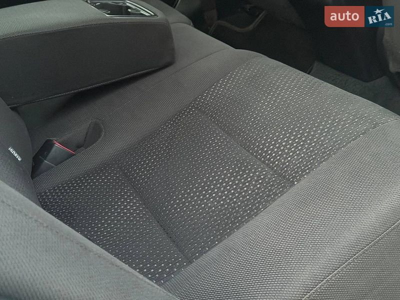 Фото Toyota Camry з оголошення AUTO.RIA
