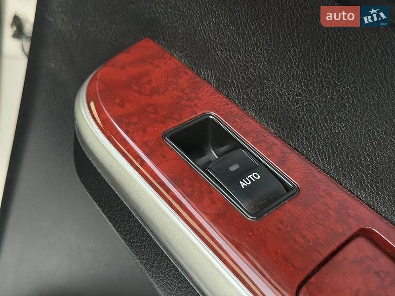 Фото Toyota Camry з оголошення AUTO.RIA