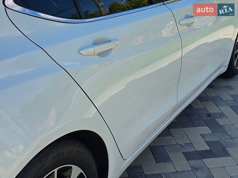 Фото Acura TLX з оголошення AUTO.RIA