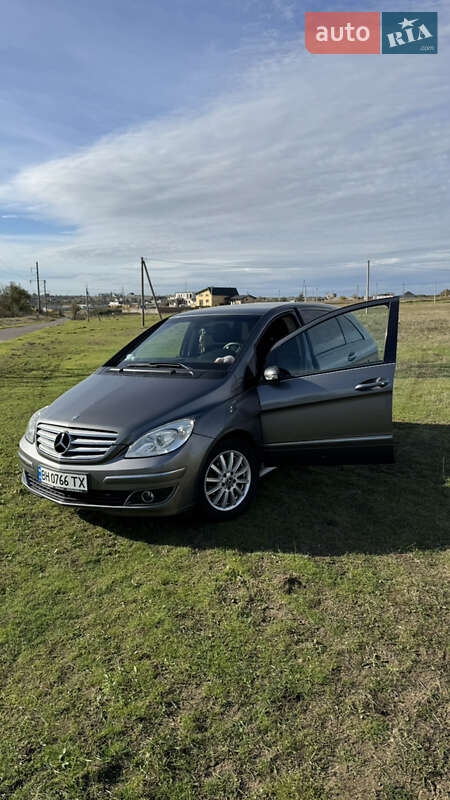 Фото Mercedes-Benz B-Class з оголошення AUTO.RIA