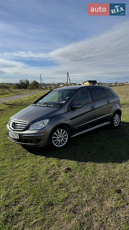 Фото Mercedes-Benz B-Class з оголошення AUTO.RIA