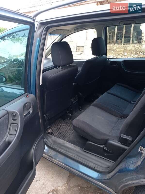 Фото Opel Zafira з оголошення AUTO.RIA