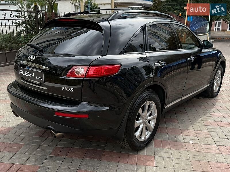 Фото Infiniti FX 35 з оголошення AUTO.RIA
