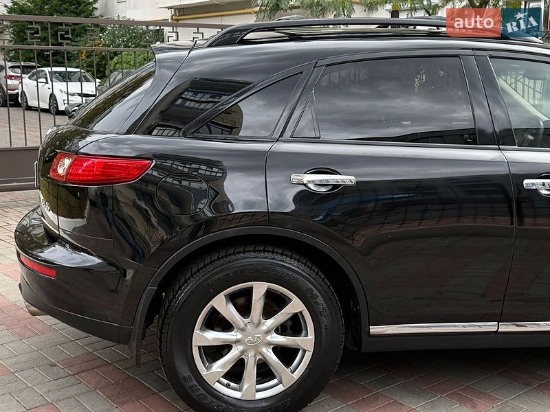 Фото Infiniti FX 35 з оголошення AUTO.RIA