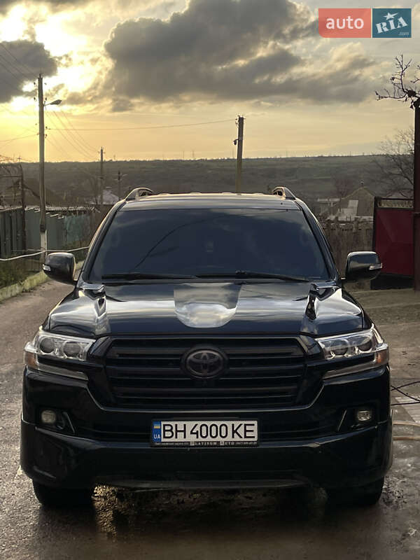 Фото Toyota Land Cruiser з оголошення AUTO.RIA