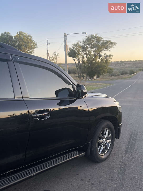 Фото Toyota Land Cruiser з оголошення AUTO.RIA