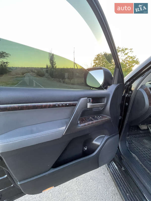Фото Toyota Land Cruiser з оголошення AUTO.RIA