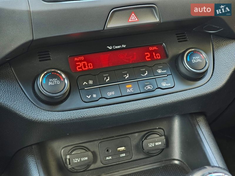 Фото Kia Sportage з оголошення AUTO.RIA