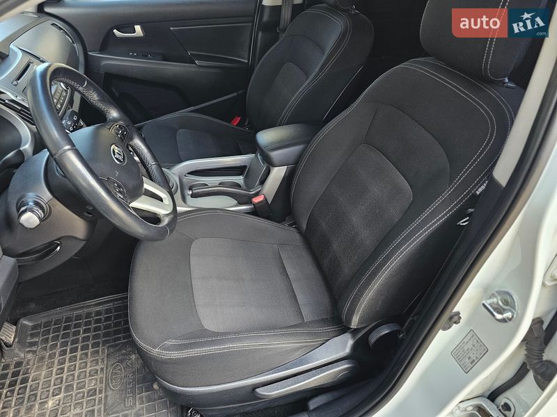 Фото Kia Sportage з оголошення AUTO.RIA