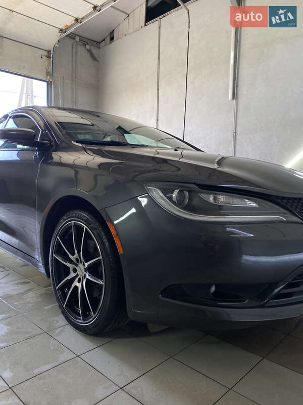 Фото Chrysler 200 з оголошення AUTO.RIA