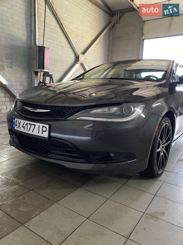 Фото Chrysler 200 з оголошення AUTO.RIA