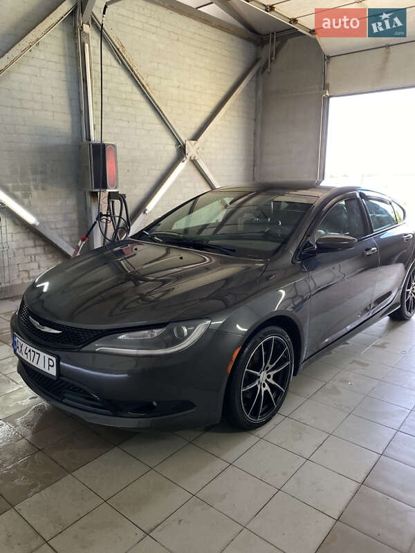 Фото Chrysler 200 з оголошення AUTO.RIA