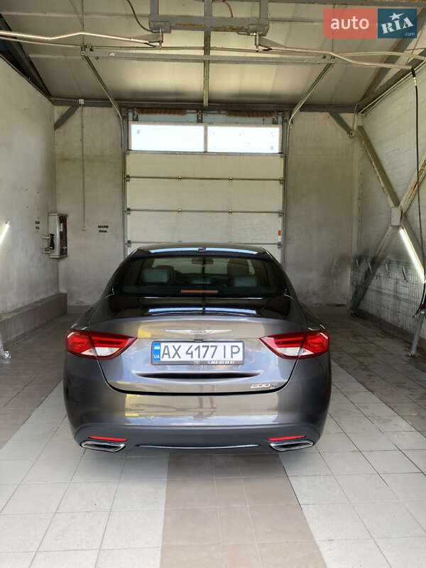 Фото Chrysler 200 з оголошення AUTO.RIA