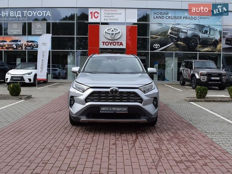 Фото Toyota RAV4 з оголошення AUTO.RIA