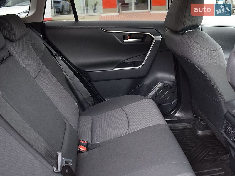 Фото Toyota RAV4 з оголошення AUTO.RIA