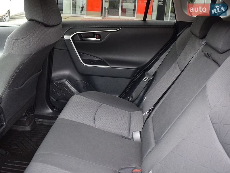 Фото Toyota RAV4 з оголошення AUTO.RIA