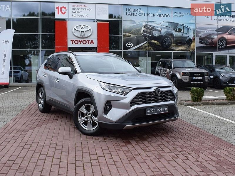 Фото Toyota RAV4 з оголошення AUTO.RIA