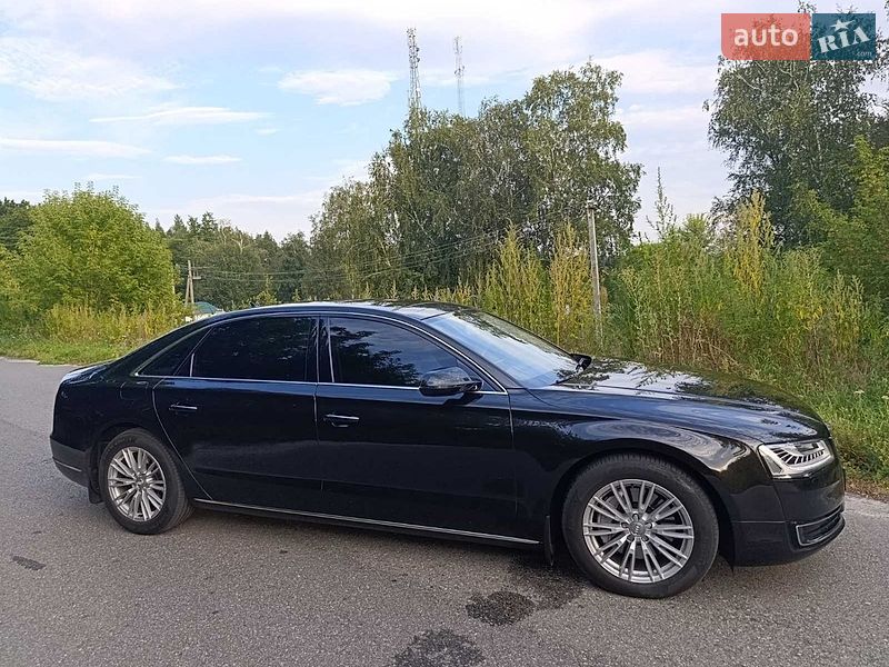 Фото Audi A8 з оголошення AUTO.RIA