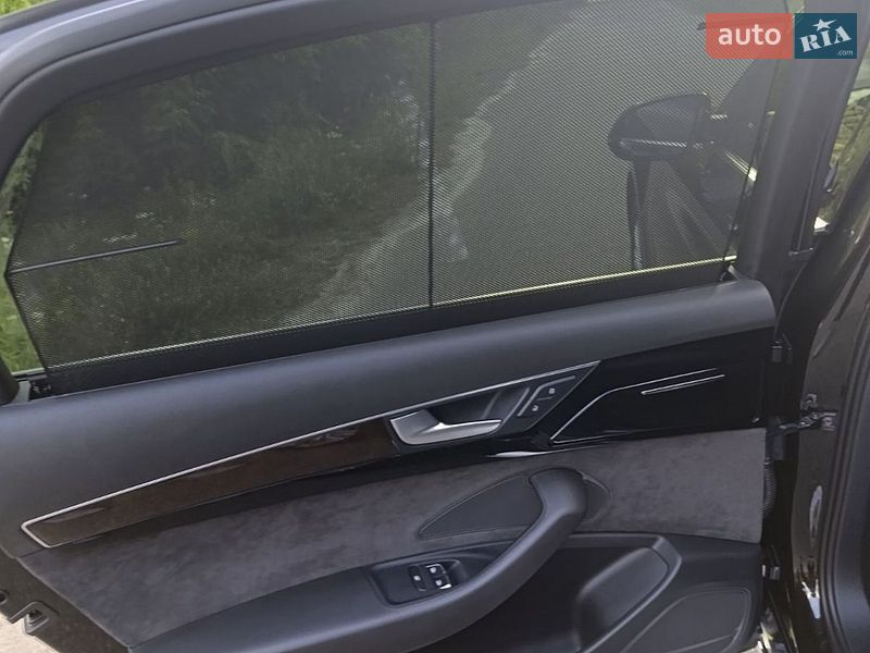 Фото Audi A8 з оголошення AUTO.RIA