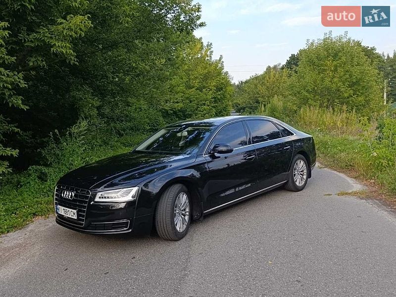 Фото Audi A8 з оголошення AUTO.RIA
