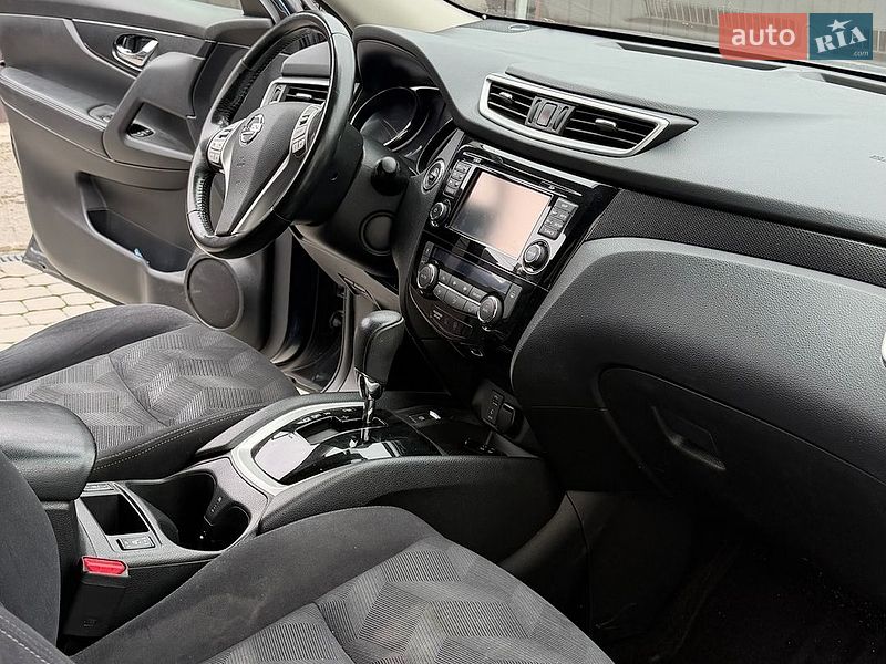 Фото Nissan X-Trail з оголошення AUTO.RIA