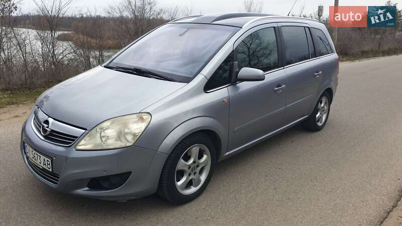 Фото Opel Zafira з оголошення AUTO.RIA