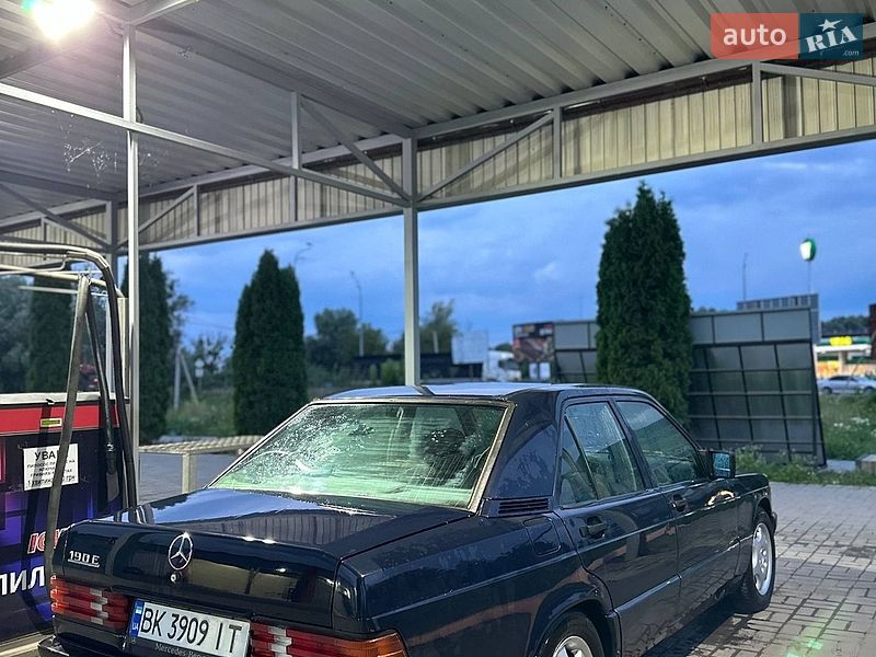 Фото Mercedes-Benz 190 з оголошення AUTO.RIA