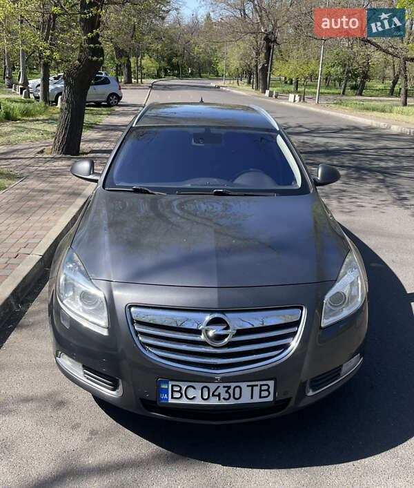 Фото Opel Insignia з оголошення AUTO.RIA