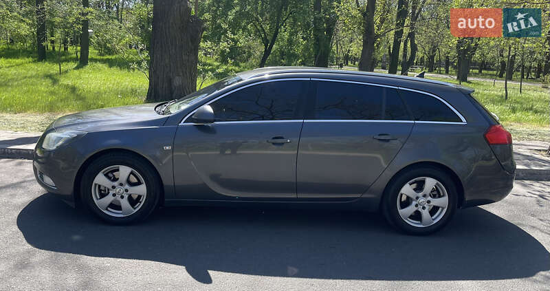 Фото Opel Insignia з оголошення AUTO.RIA