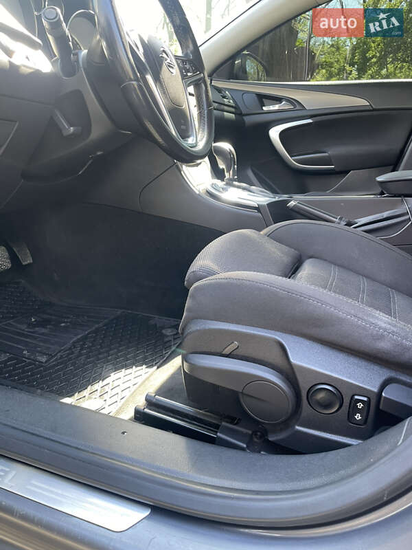 Фото Opel Insignia з оголошення AUTO.RIA
