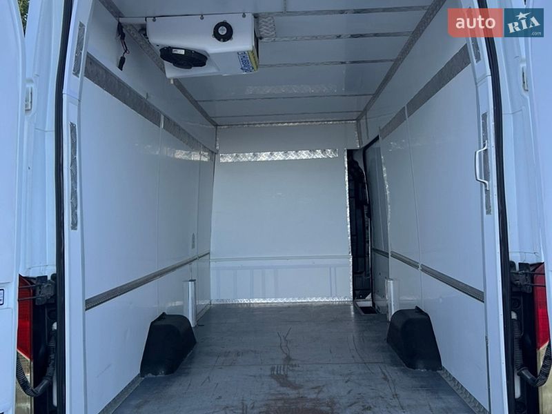 Фото Ford Transit з оголошення AUTO.RIA