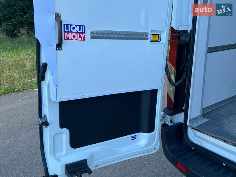 Фото Ford Transit з оголошення AUTO.RIA